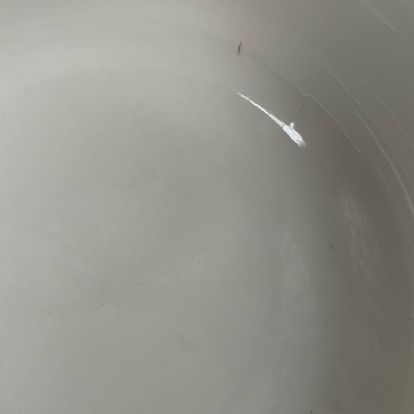 Preloved MSE White Embossed Acorn Salad Serving Bowl Ceramic - Picture 7 of 7